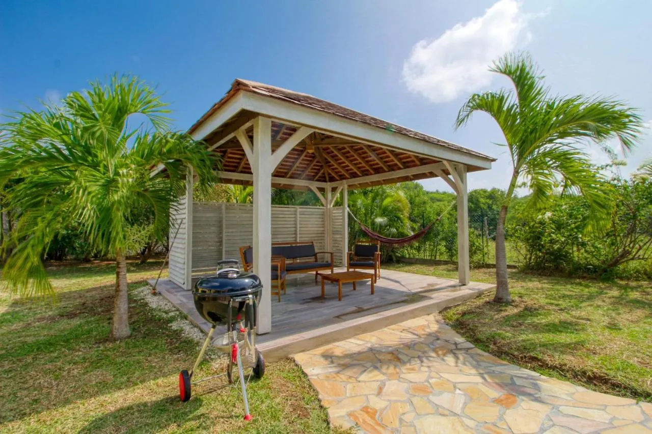 Villa With Swimming Pool Сент-Анн Мартиника