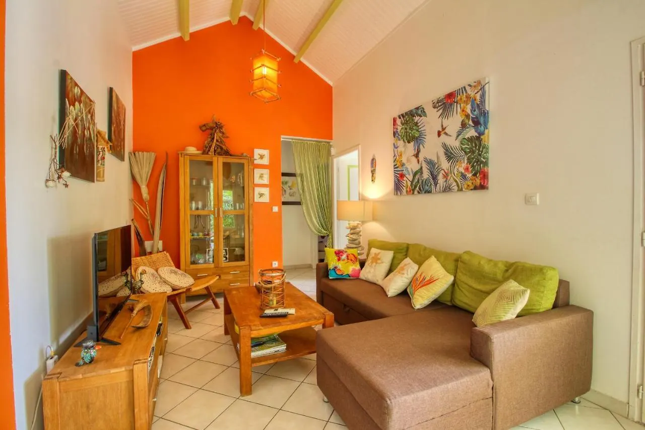 Villa With Swimming Pool Сент-Анн 0*,  Мартиника